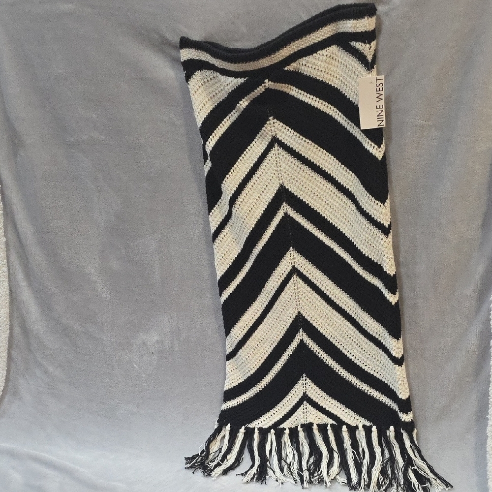Nine West Black and White Chevron Skirt